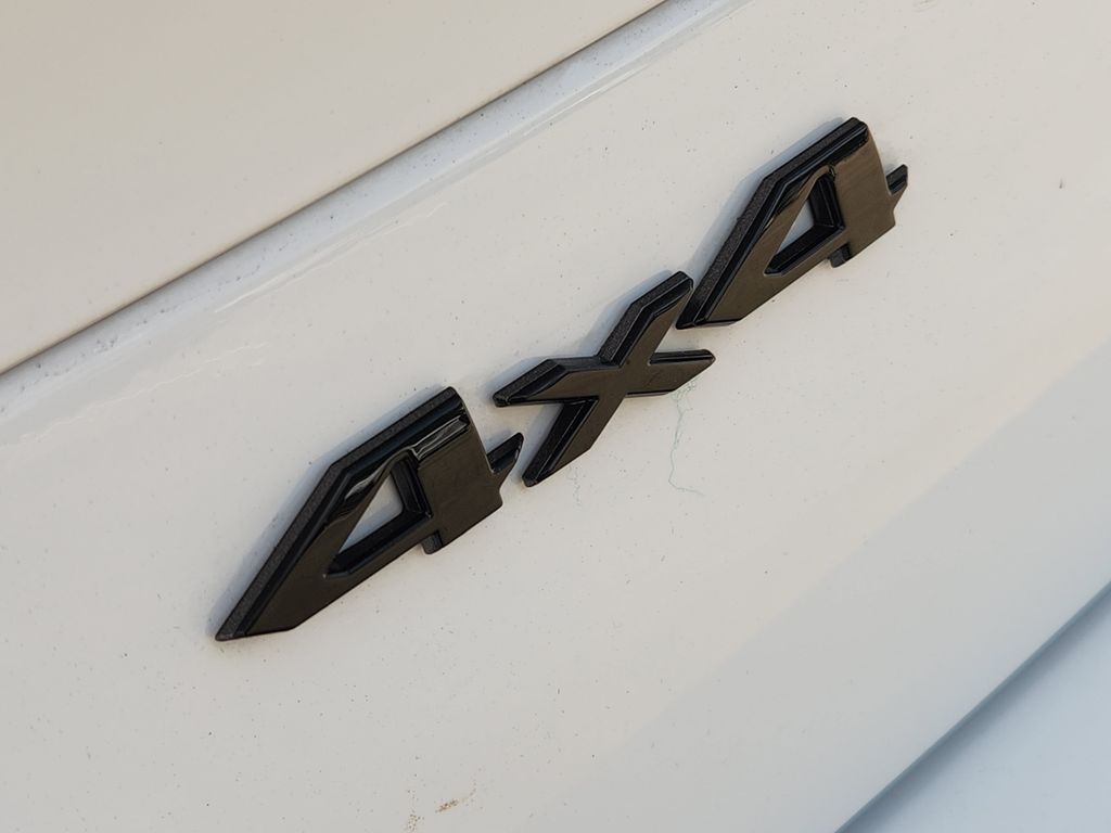 2025 Jeep Grand Cherokee L Summit - 11