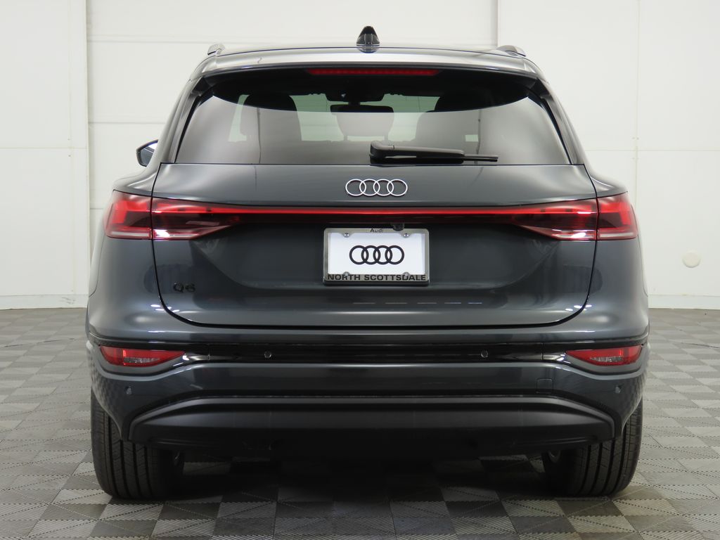 Thumbnail: 2025 Audi Q6 e-tron - 6