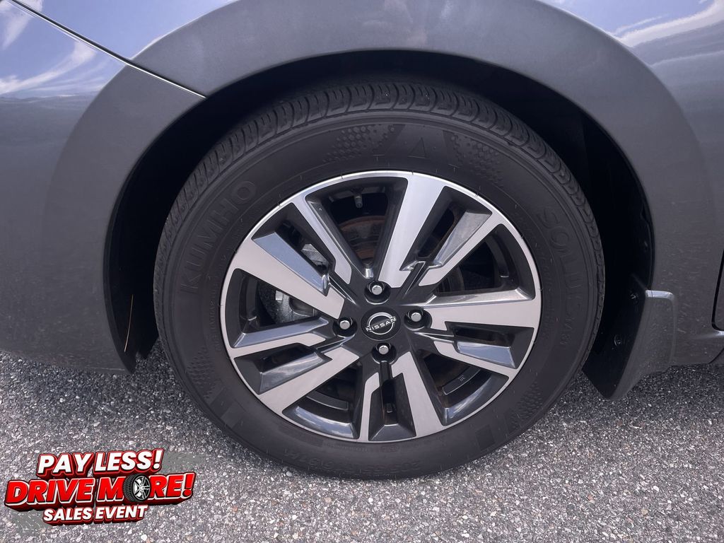 Used 2024 Nissan Versa Sedan