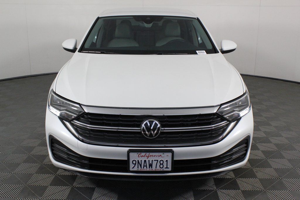 Thumbnail: 2024 Volkswagen Jetta - 2