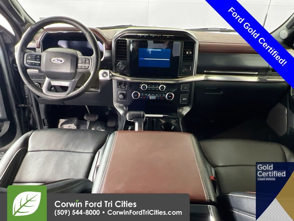 View vehicle photo 7