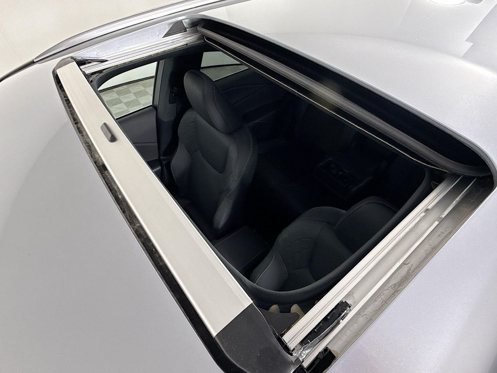 Thumbnail: 2025 Lexus RX - 22