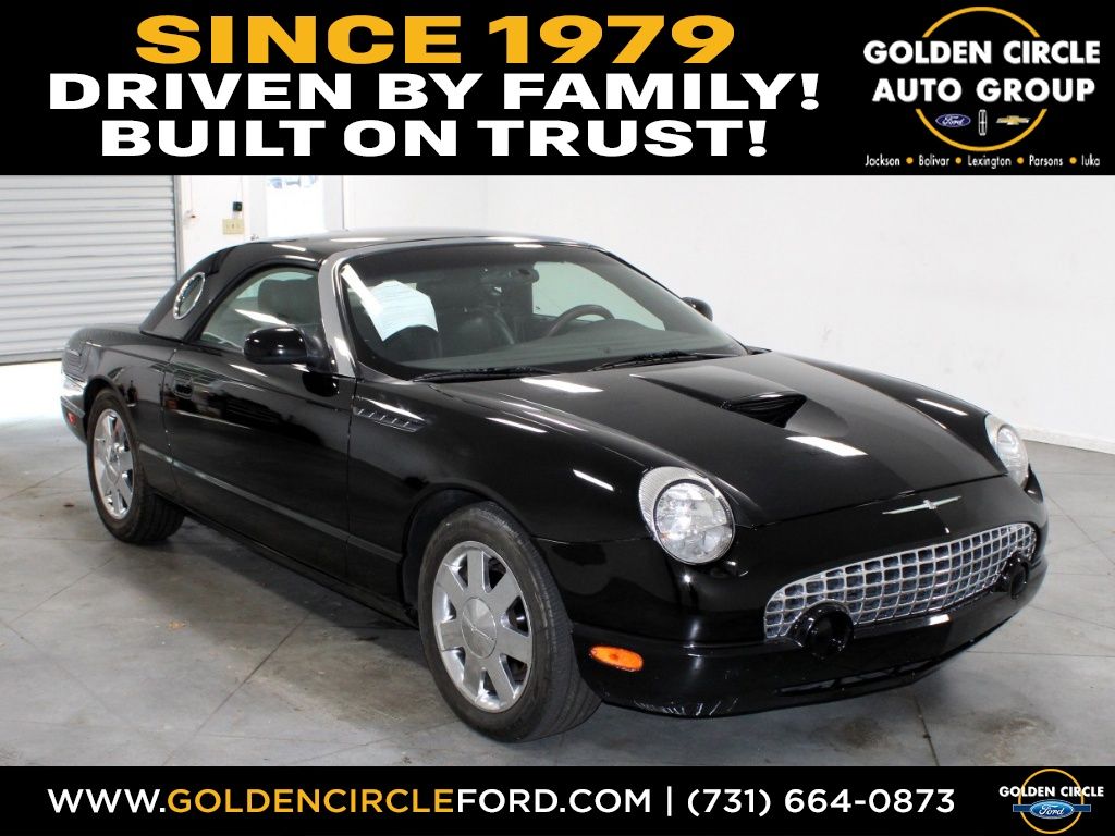  2002 Ford Thunderbird Deluxe RWD   