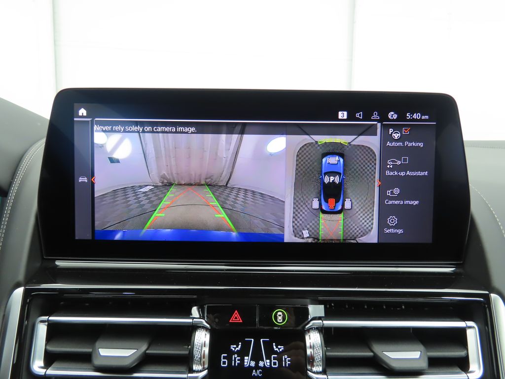 Thumbnail: 2026 BMW 8 Series - 14