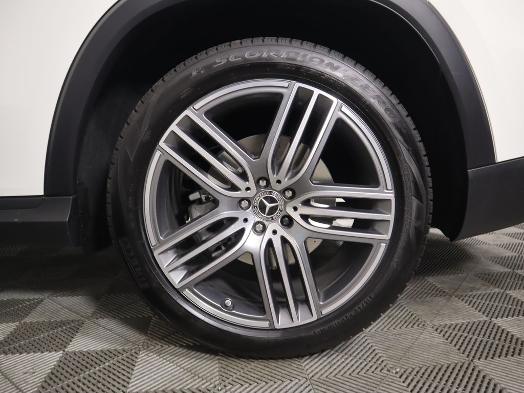 Thumbnail: 2026 Mercedes-Benz GLS - 32