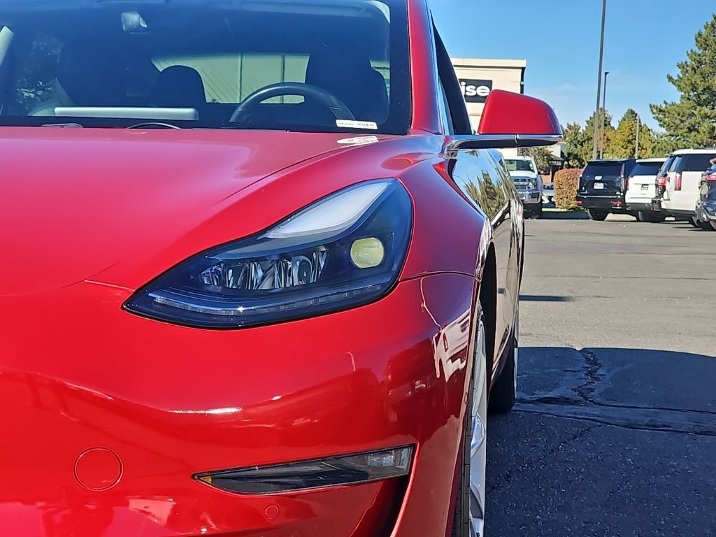 2018 Tesla Model 3  30