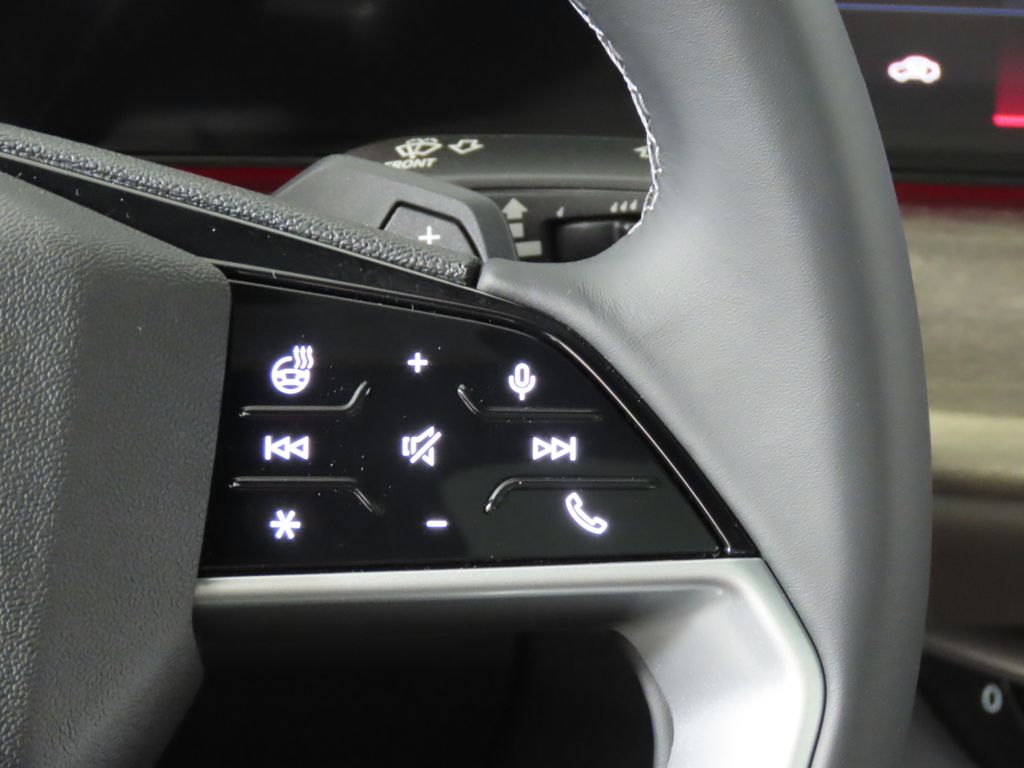 Thumbnail: 2025 Audi Q5 - 17