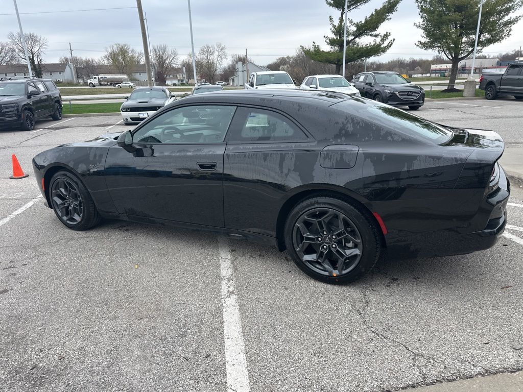 2025 Dodge Charger Daytona R/T - Photo 18