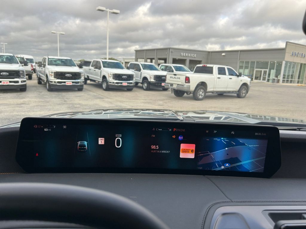 Used Car 2025 Ford Expedition  Tremor For Sale Under $80,000 In Floresville, Texas