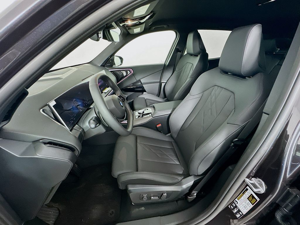 Thumbnail: 2026 BMW X3 - 16