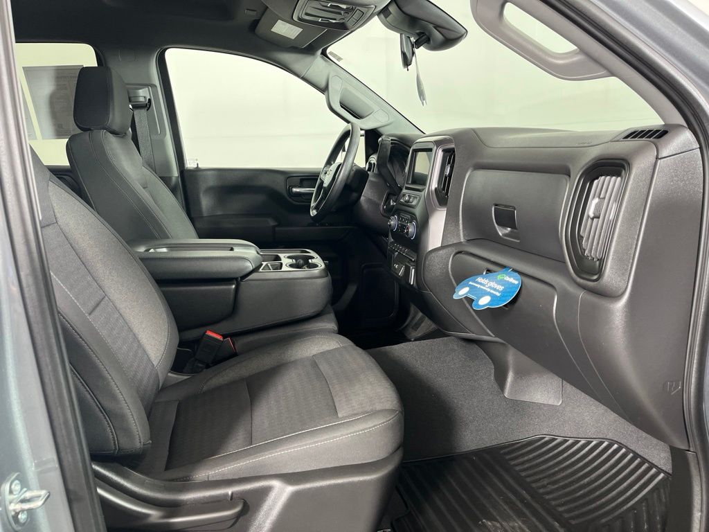 Thumbnail: 2023 Chevrolet Silverado 1500 - 4
