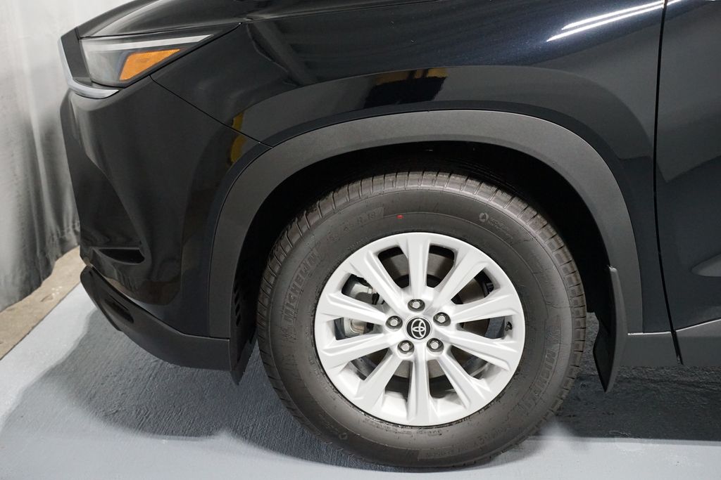 Thumbnail: 2026 Toyota Grand Highlander - 5