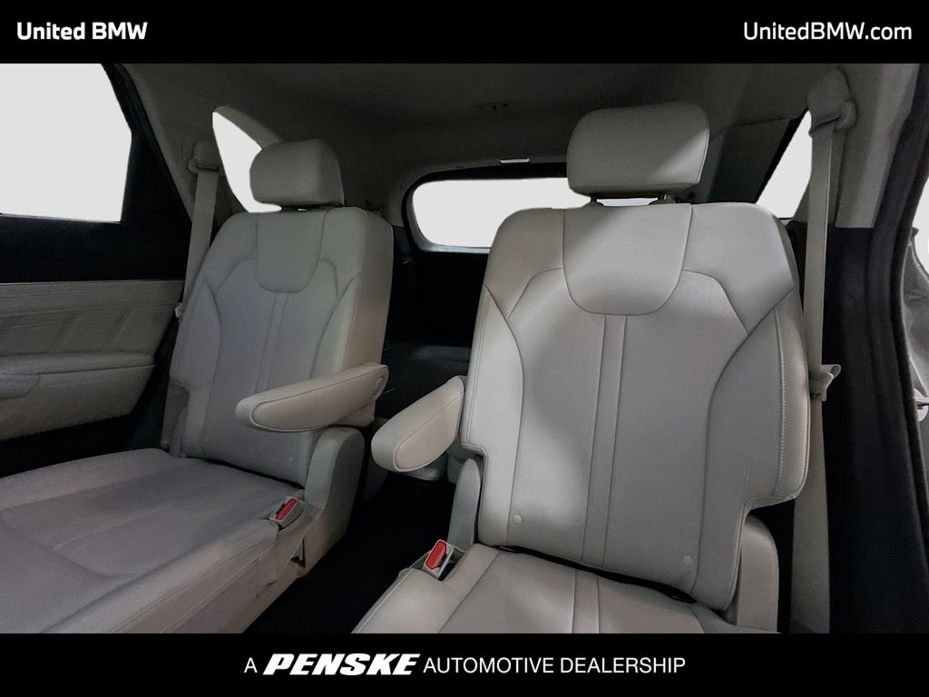 Thumbnail: 2021 Kia Sorento - 13