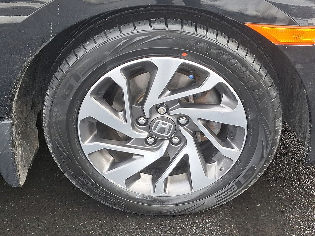 Thumbnail: 2016 Honda Civic - 8