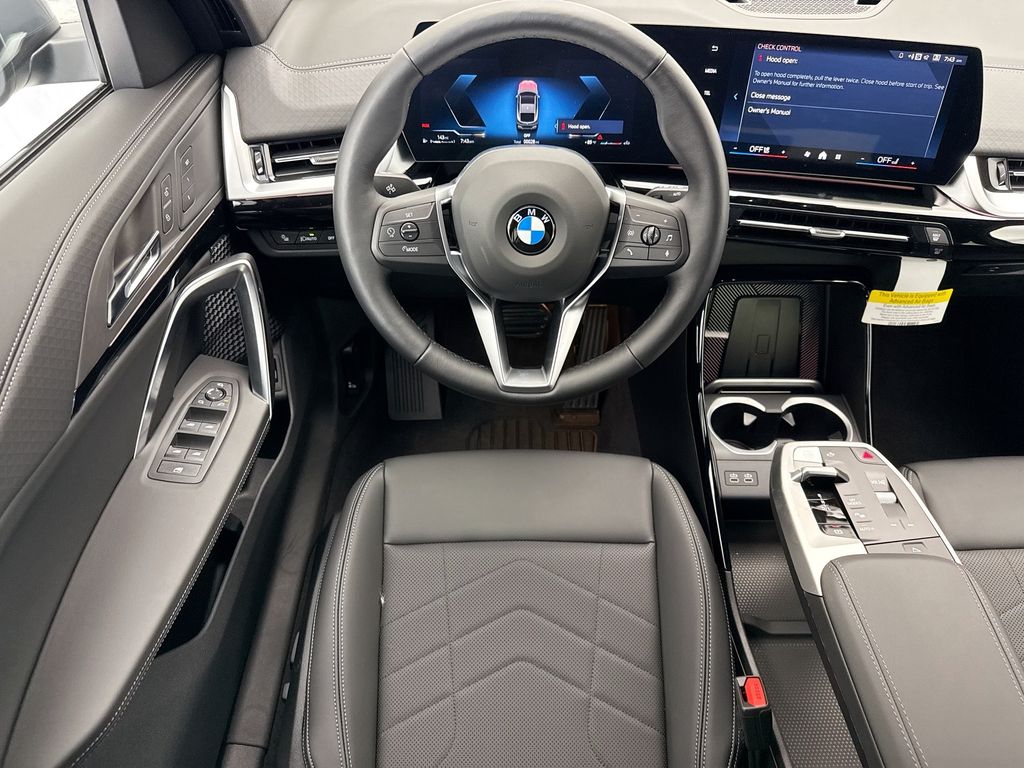 Thumbnail: 2026 BMW X2 - 10