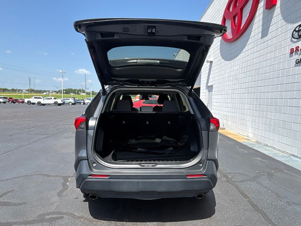 Used 2019 Toyota RAV4 SUV
