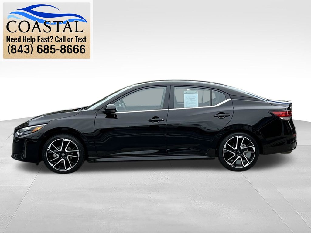 2025 Nissan Sentra SR Black at Lugoff Nissan