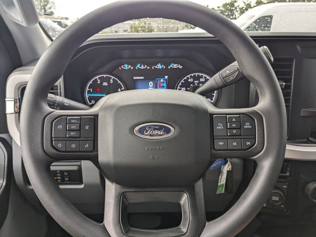 2025 Ford F-250 Super Duty XL
