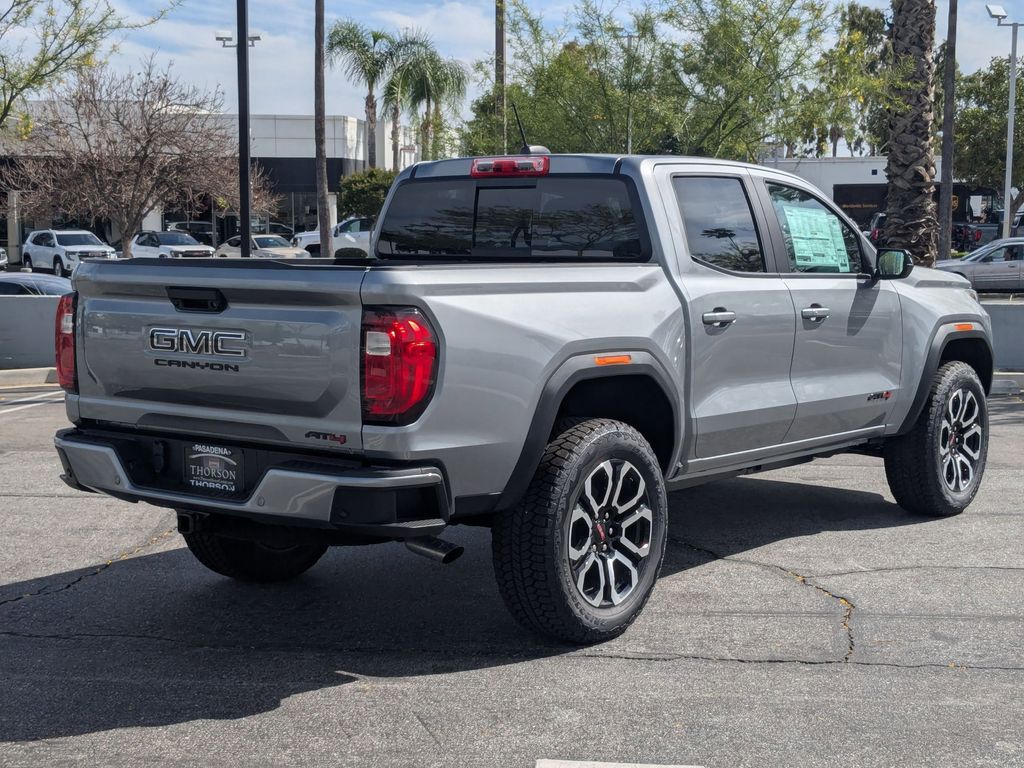 View vehicle photo 4