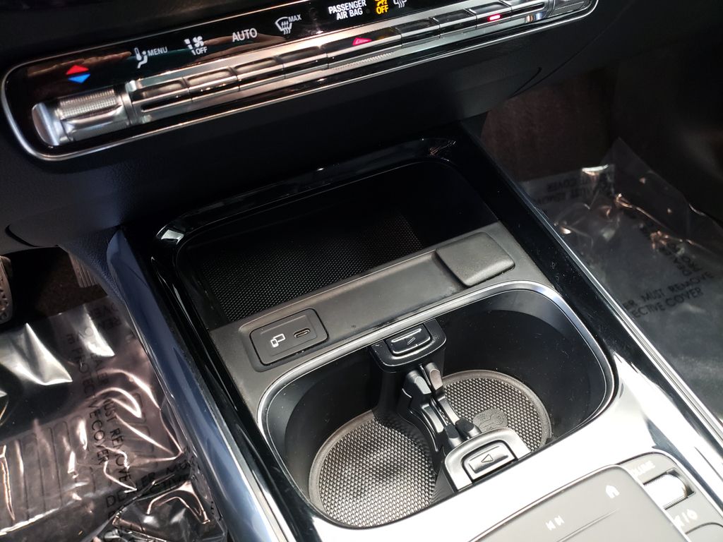 Thumbnail: 2021 Mercedes-Benz GLA - 15