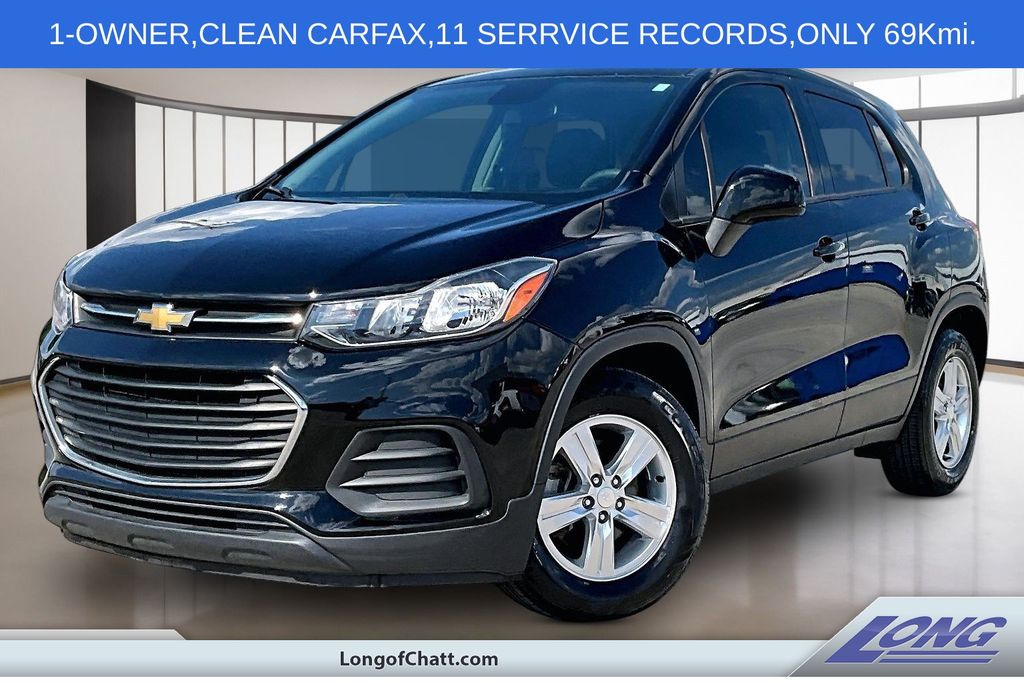 2019 Chevrolet Trax LS's photo