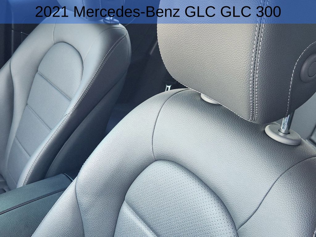 2021 Mercedes-Benz GLC GLC 300 15