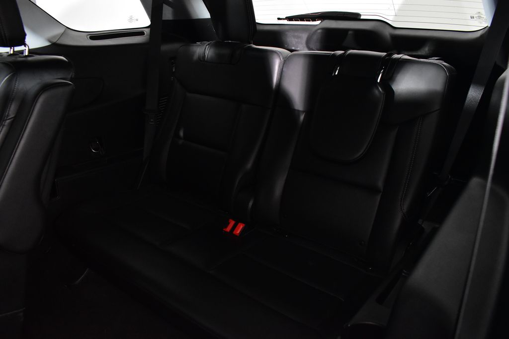 2022 Ford Explorer XLT 28