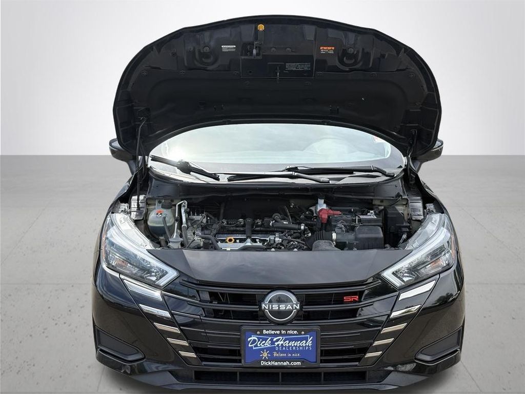 2024 Nissan Versa 1.6 SR