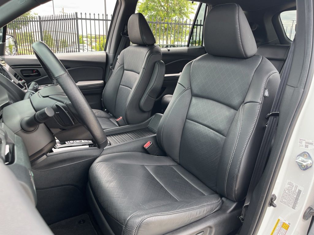 Thumbnail: 2023 Honda Passport - 27