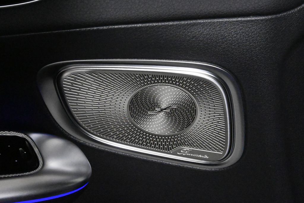 Thumbnail: 2026 Mercedes-Benz GLC - 30