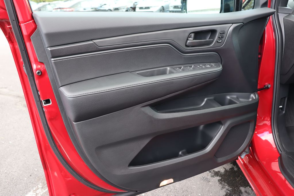 Thumbnail: 2026 Honda Odyssey - 28