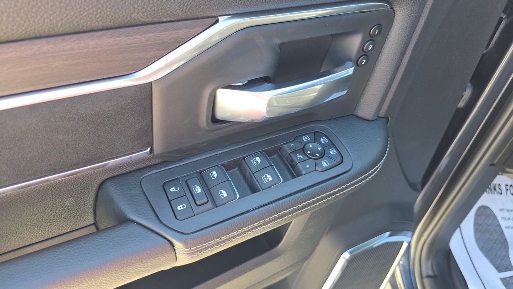 2026 RAM 2500 Laramie - Photo 23