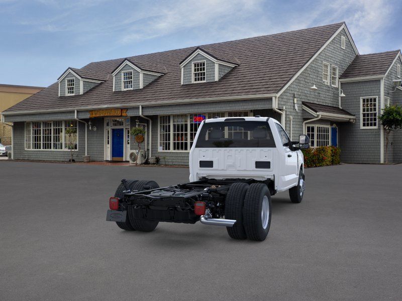 New 2025 White Ford XL image 8