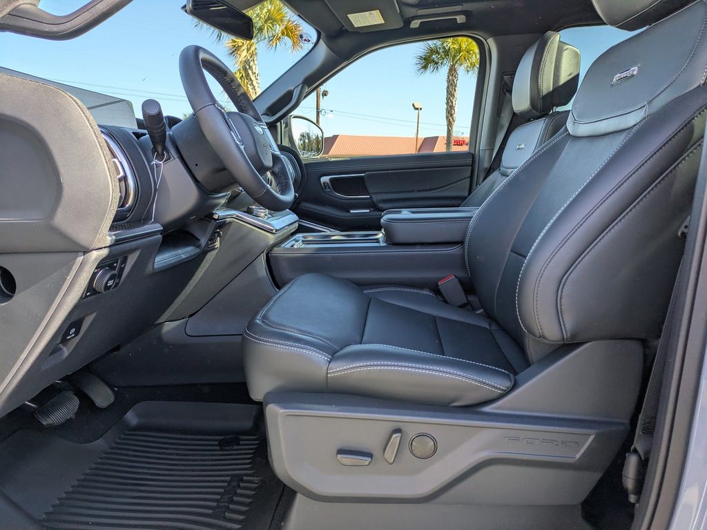 2026 Ford Expedition Max Platinum MAX