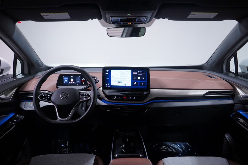 Thumbnail: 2023 Volkswagen ID.4 - 10