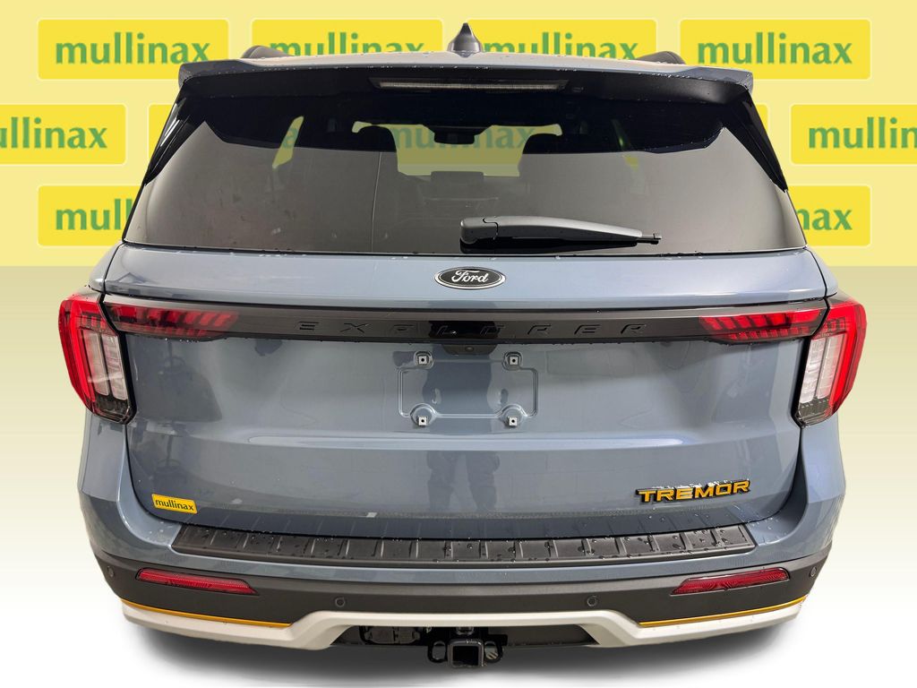 New 2026 Blue Ford Tremor image 19