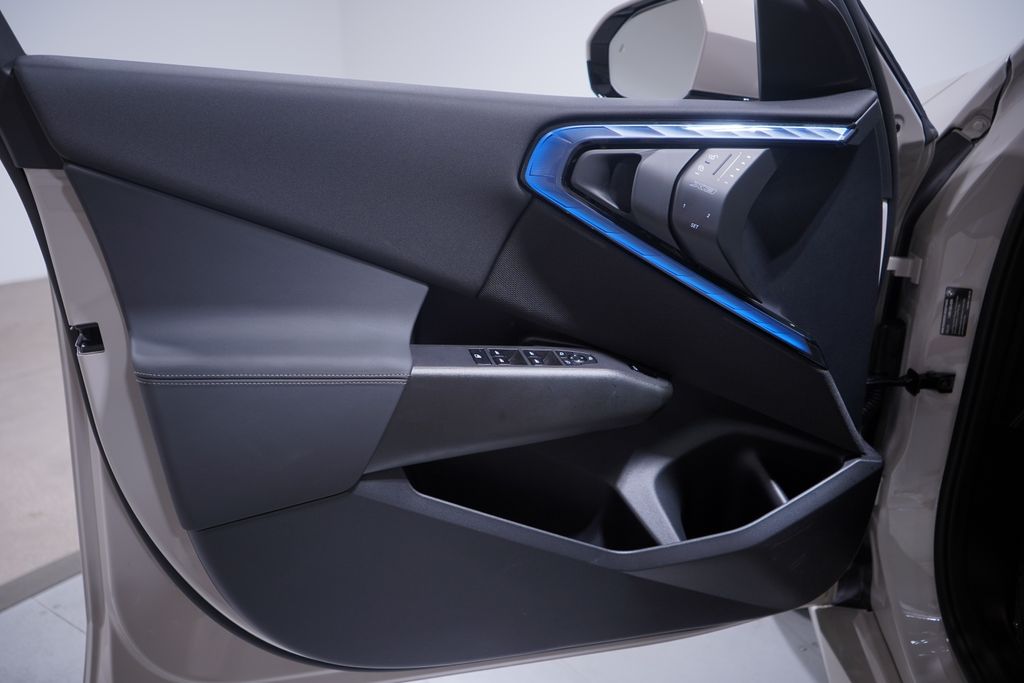 Thumbnail: 2025 BMW X3 - 10