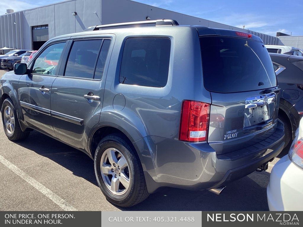 Used 2011 Gray Honda EX-L image 6