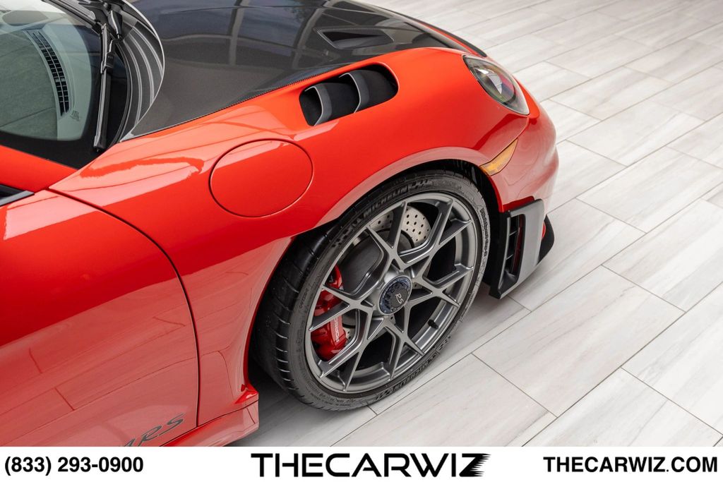 2023 Porsche 718 Cayman