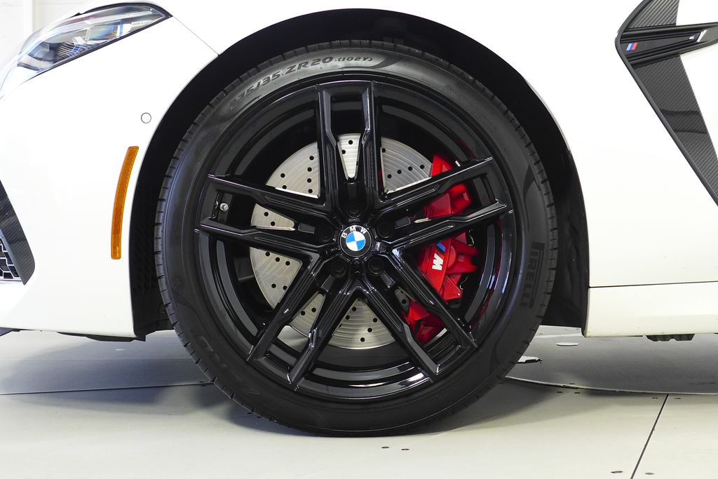 2022 BMW M8 Competition 5