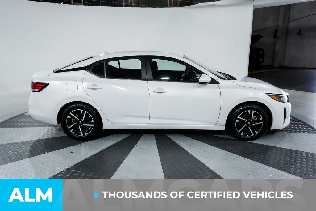 Used 2024 White Nissan SV image 4