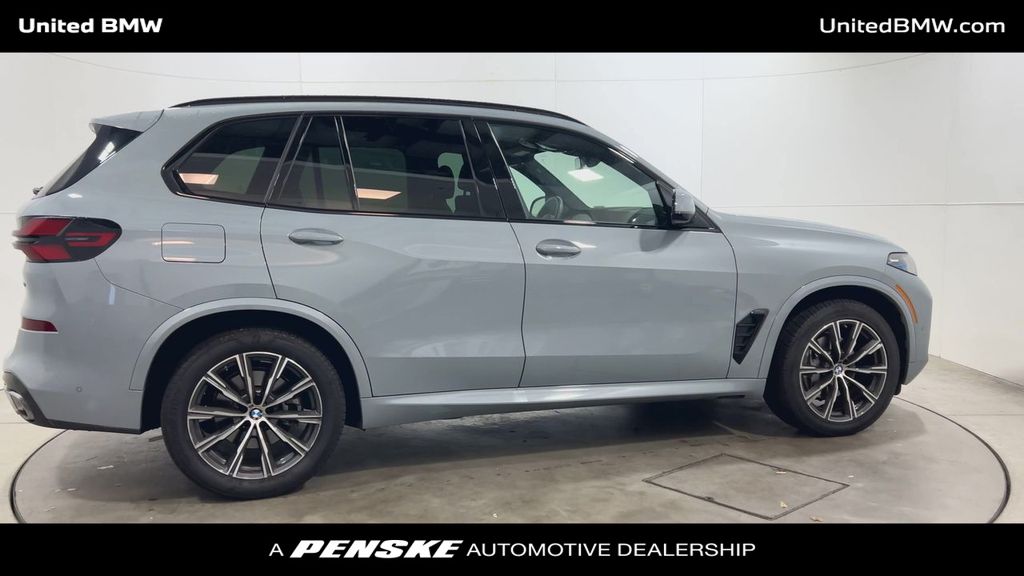 Thumbnail: 2025 BMW X5 - 9