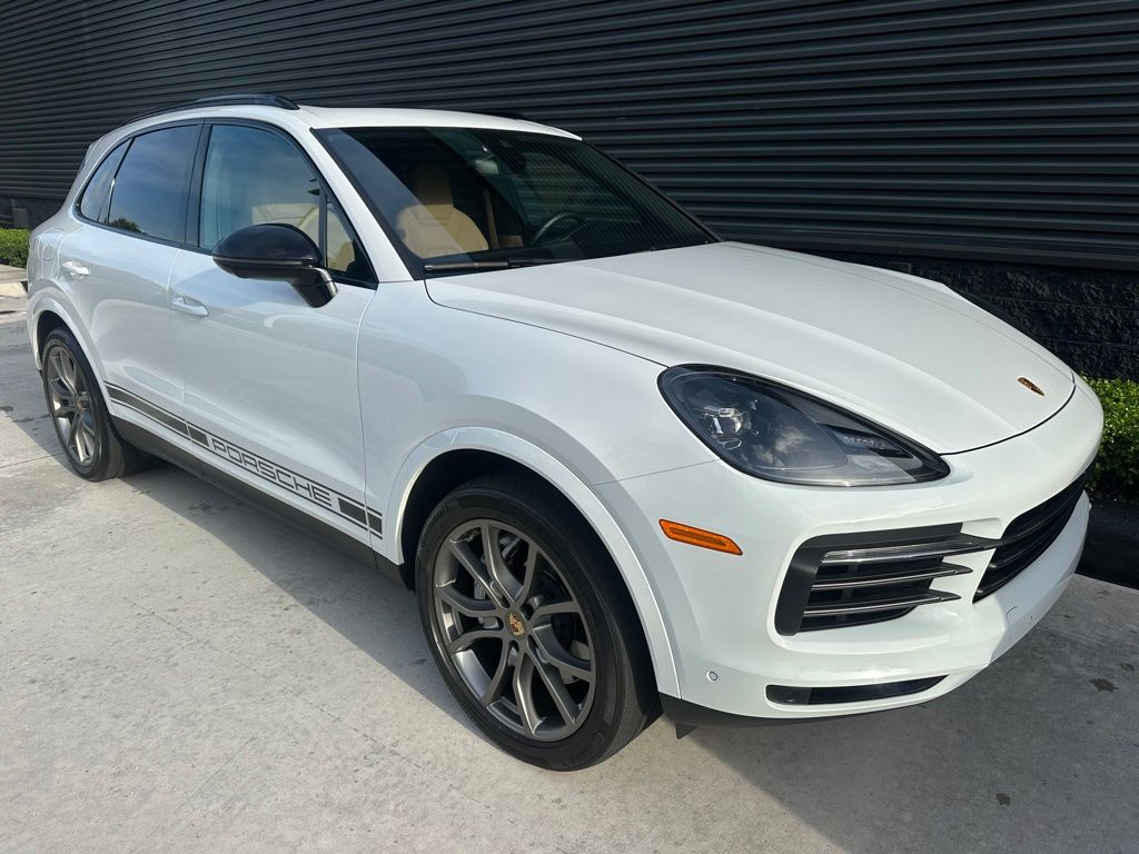Thumbnail: 2023 Porsche Cayenne - 12