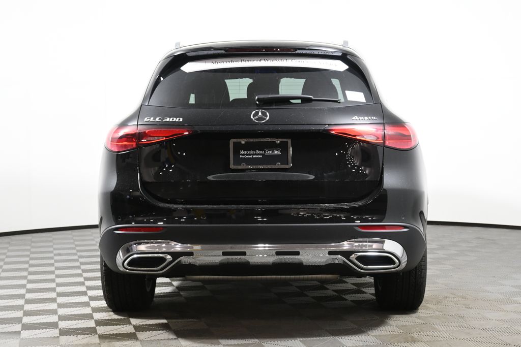 2025 Mercedes-Benz GLC 300 9