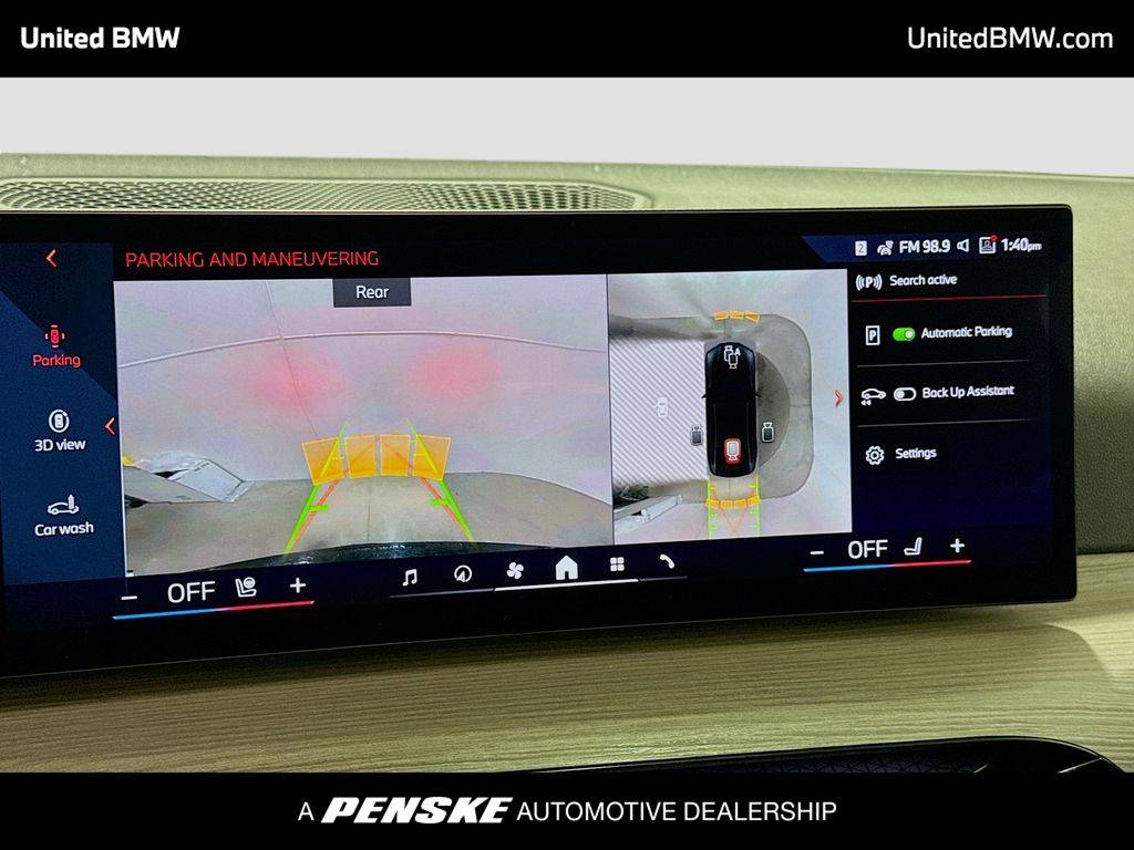 Thumbnail: 2025 BMW i4 - 9