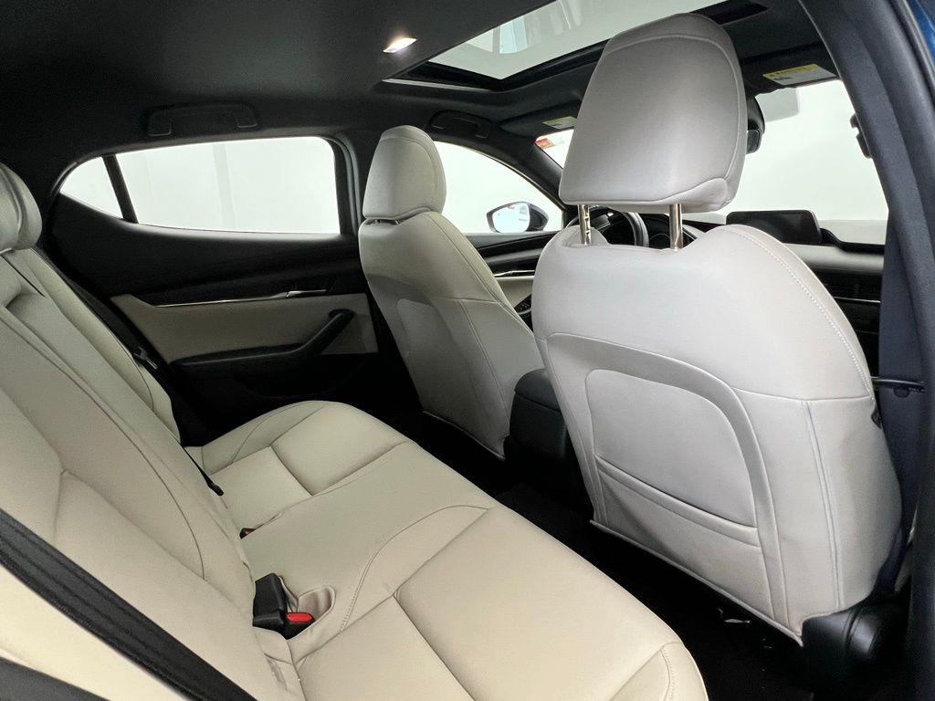 Thumbnail: 2021 Mazda Mazda3 - 8