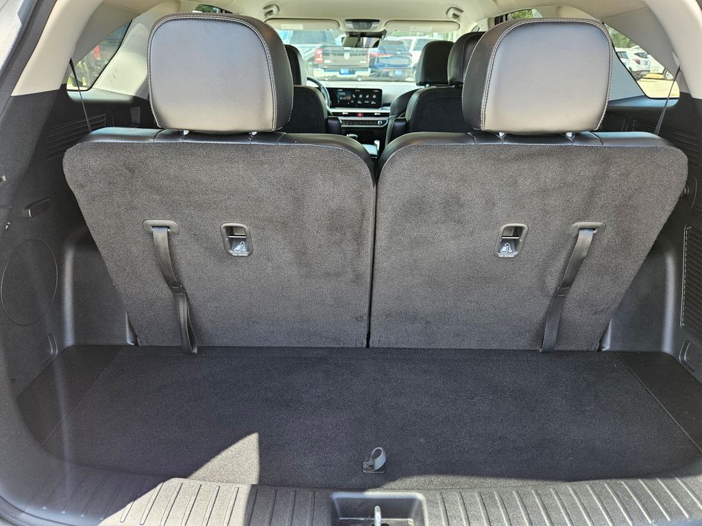 Used 2024 Kia Sorento SUV