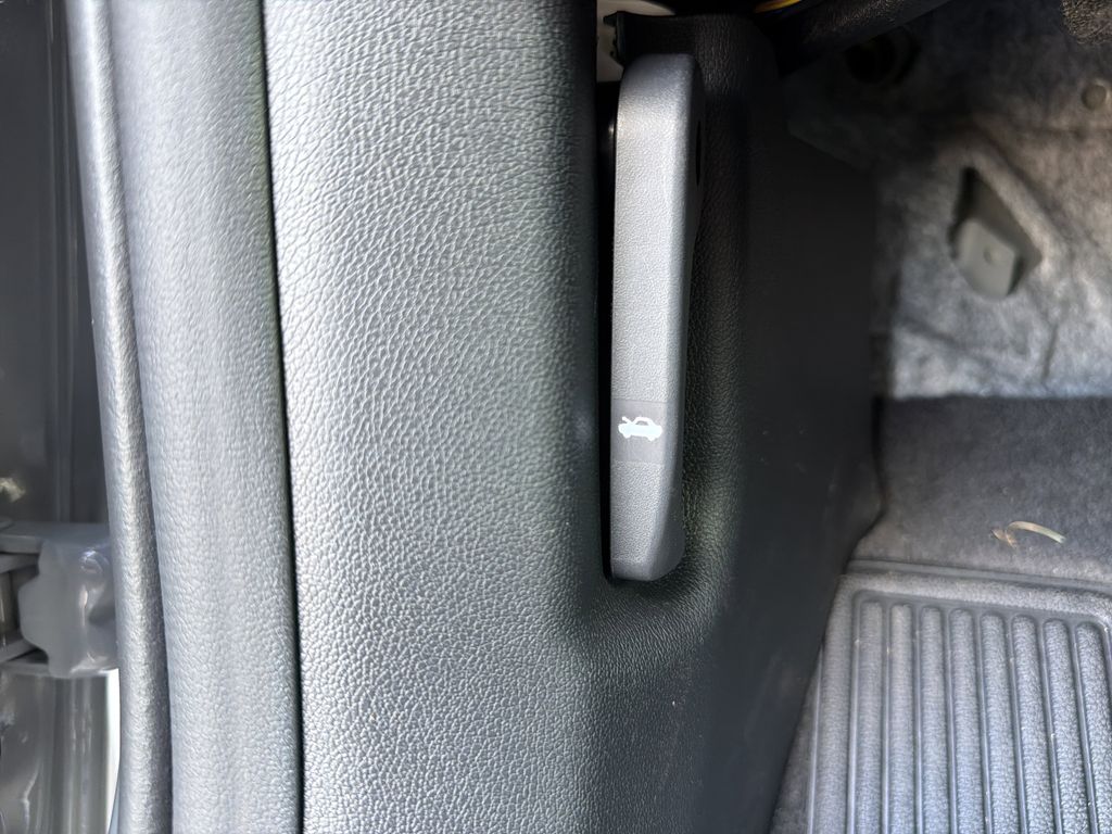 new 2026 Kia Sorento car, priced at $33,591