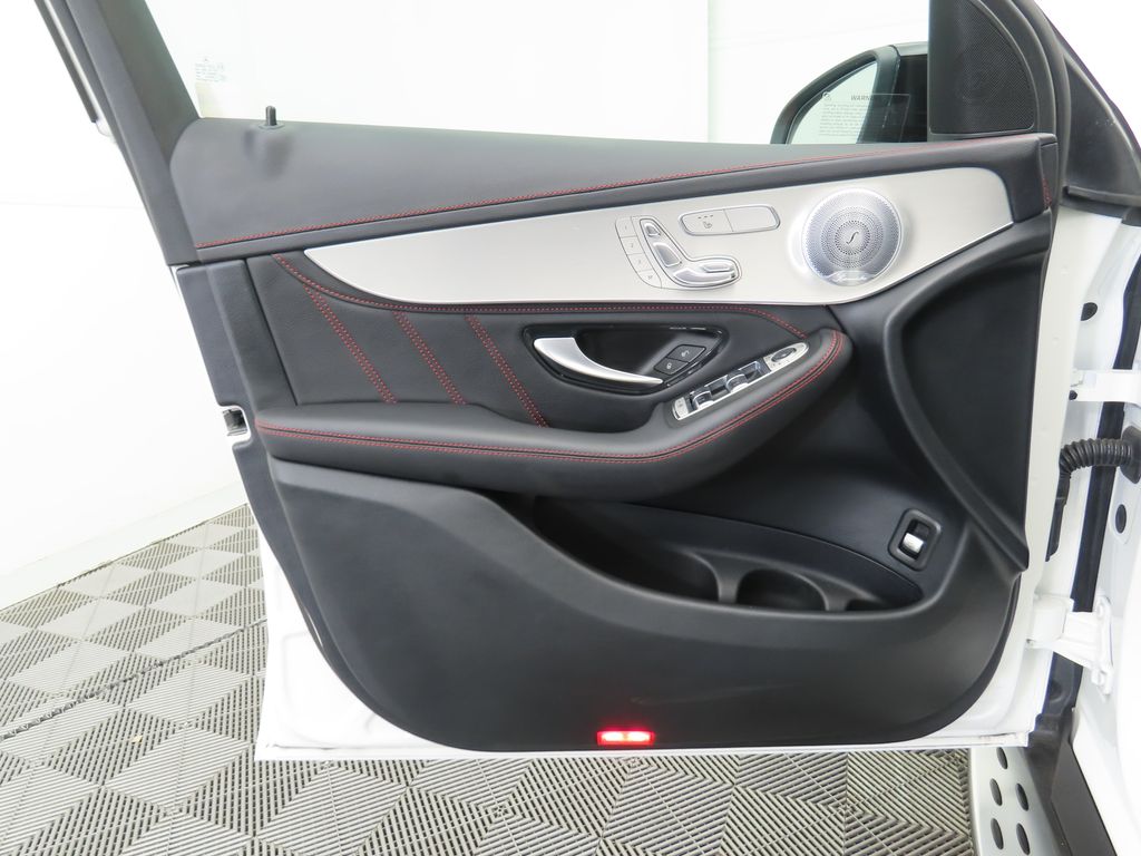 Thumbnail: 2020 Mercedes-Benz GLC - 25