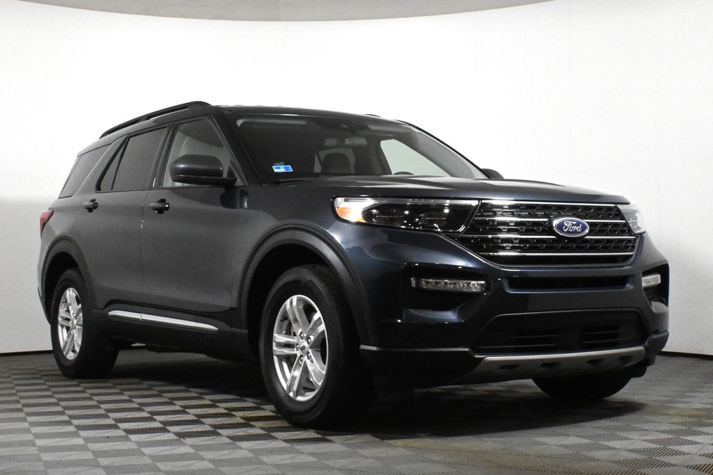 Thumbnail: 2022 Ford Explorer - 10
